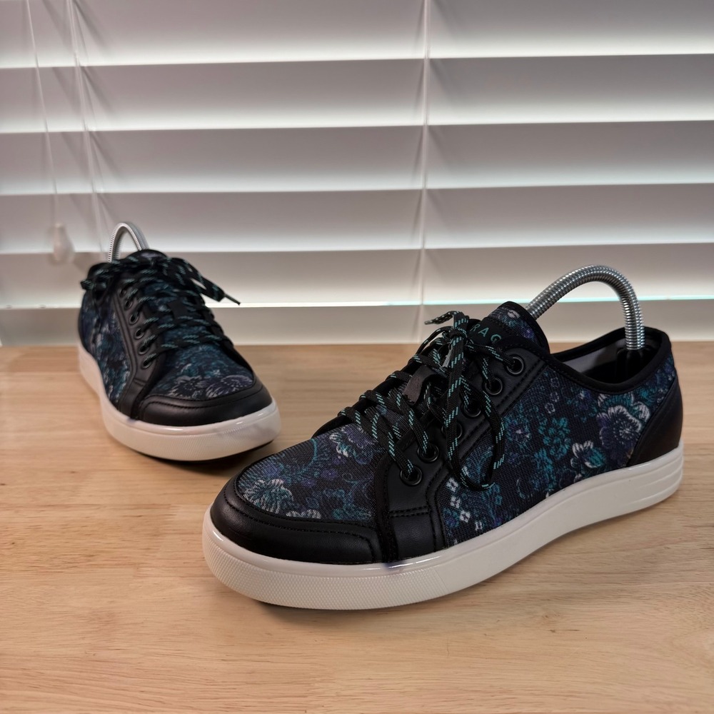 Traq By Alegria Sneaq Decorum Sneakers Women's Black Floral Lace-Up Track - 9.5